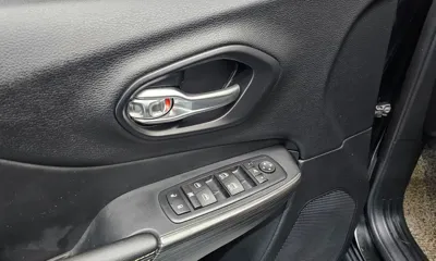 Jeep Cherokee 2017, 61625 км, за 6279.75 USD - фото 16