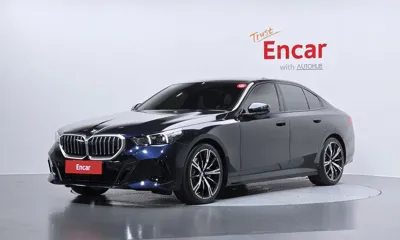 BMW 5-Series · 2026 год