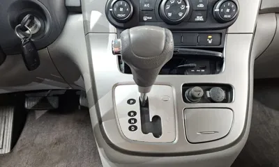 Kia Canival 2012, 132059 км, за 3216.49 USD - фото 9