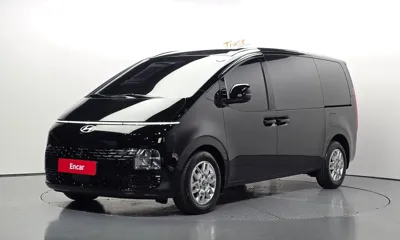 Hyundai Staria · 2025 год