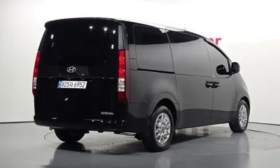 Hyundai Staria 2025, 54681 км, за 18051.73 USD