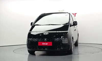 Hyundai Staria 2025, 54681 км, за 18051.73 USD