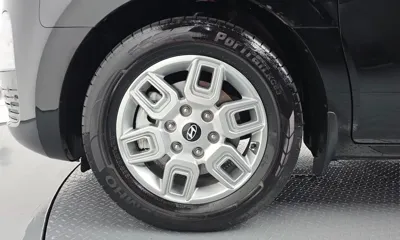 Hyundai Staria 2025, 54681 км, за 18051.73 USD