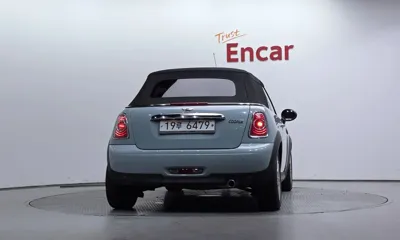 MINI Cooper Convertible 2014, 65388 км, за 7548.9 USD