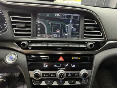 Hyundai Avante 2019, 54778 км, за 8400.07 USD - фото 12