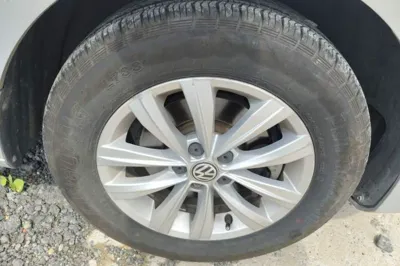 Volkswagen Bora 2018, 126500 км, за 5955 USD