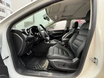 MG MG6 2018, 59000 км, за 3533.63 USD