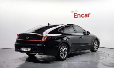 Hyundai Sonata 2022, 123410 км, за 11080.48 USD