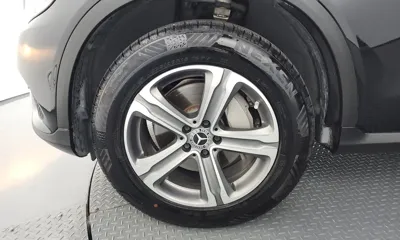 Mercedes-Benz GLC-Class 2019, 90740 км, за 16938.12 USD