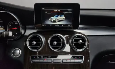 Mercedes-Benz GLC-Class 2019, 90740 км, за 16913.88 USD - фото 12