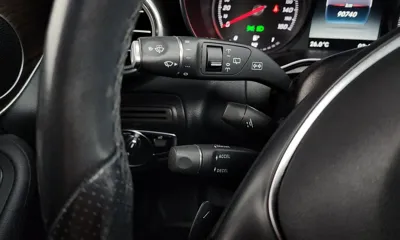 Mercedes-Benz GLC-Class 2019, 90740 км, за 16913.88 USD - фото 27