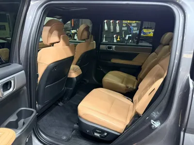 Hyundai Santafe 2025, 29485 км, за 25755.54 USD - фото 10