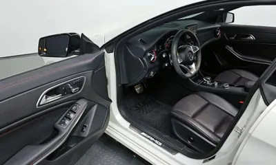 Mercedes-Benz CLA-Class 2018, 123813 км, за 13148.33 USD - фото 11
