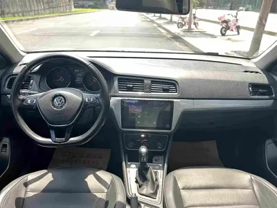 Volkswagen Lavida 2017, 56000 км, за 6103.54 USD