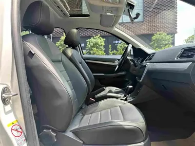 Volkswagen Lavida 2017, 56000 км, за 6103.54 USD - фото 6