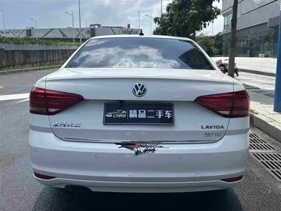 Volkswagen Lavida 2017, 56000 км, за 6103.54 USD - фото 8