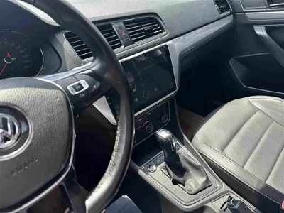 Volkswagen Lavida 2017, 56000 км, за 6103.54 USD - фото 14