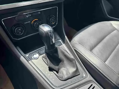 Volkswagen Lavida 2017, 56000 км, за 6103.54 USD - фото 15