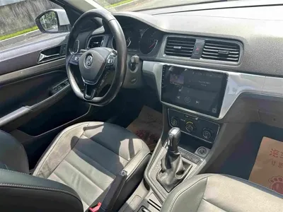 Volkswagen Lavida 2017, 56000 км, за 6103.54 USD - фото 19