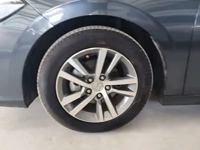 Honda Civic 2021, 69500 км, за 10153.48 USD - фото 23