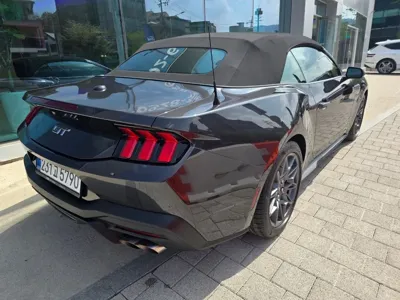 Ford Mustang 2024, 33500 км, за 36647.77 USD