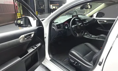 Lexus CT200h 2018, 49111 км, за 14740.89 USD - фото 10
