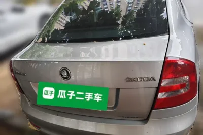 Skoda Octavia 2015, 83300 км, за 5415 USD