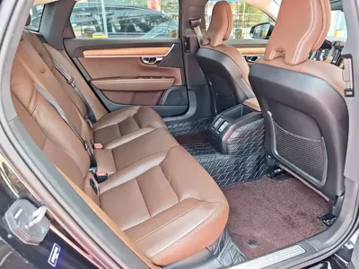 Volvo S90 2020, 112000 км, за 14643.31 USD - фото 12