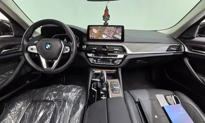 BMW 5-Series 2022, 33585 км, за 23893.92 USD - фото 7