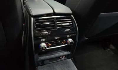 BMW 5-Series 2022, 33585 км, за 23893.92 USD - фото 28