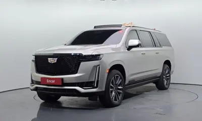 Cadillac Escalade · 2023 год