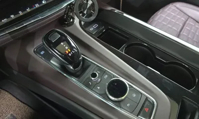 Cadillac Escalade 2023, 53436 км, за 63607.72 USD - фото 9