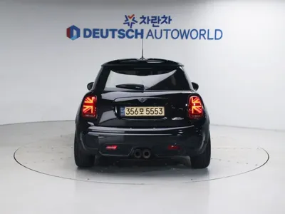 MINI Cooper 2020, 111100 км, за 11618.75 USD