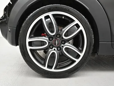 MINI Cooper 2020, 111100 км, за 11618.75 USD