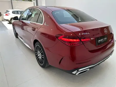 Mercedes-Benz C-Class 2021, 96000 км, за 22041.95 USD