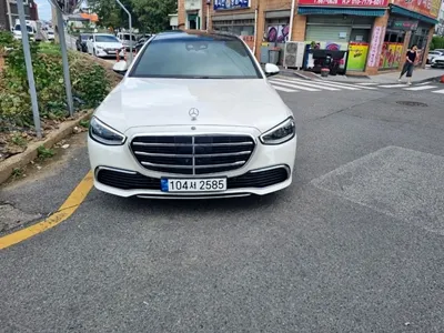 Mercedes-Benz S-Class · 2023 год