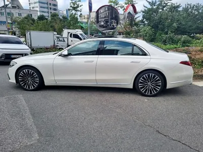Mercedes-Benz S-Class 2023, 22000 км, за 74075.25 USD
