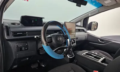 Hyundai Staria 2025, 67215 км, за 15482.71 USD - фото 7