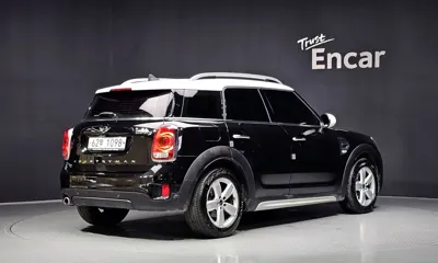 MINI Countryman 2018, 88326 км, за 8593.34 USD
