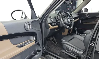 MINI Countryman 2018, 88326 км, за 8593.34 USD - фото 10