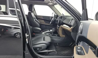 MINI Countryman 2018, 88326 км, за 8593.34 USD - фото 11