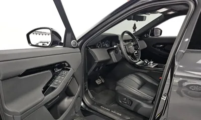 Land Rover Range Rover Evoque 2024, 10748 км, за 30858.88 USD - фото 10