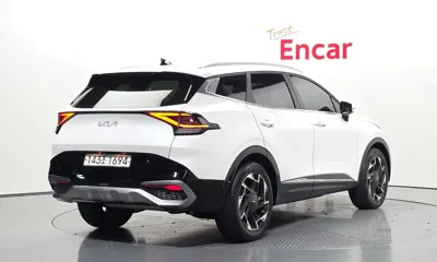 Kia Sportage 2023, 95673 км, за 13326.39 USD