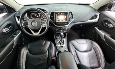 Jeep Cherokee 2018, 94497 км, за 7261.31 USD - фото 7