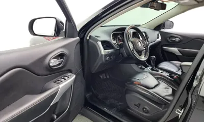 Jeep Cherokee 2018, 94497 км, за 7261.31 USD - фото 10