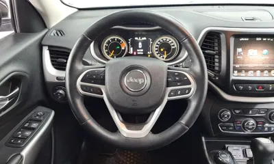 Jeep Cherokee 2018, 94497 км, за 7261.31 USD - фото 13