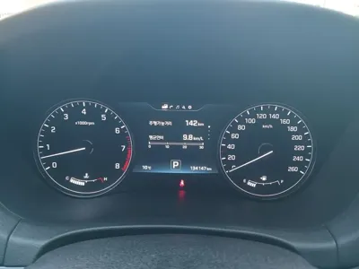 Hyundai Genesis 2015, 134141 км, за 9035.95 USD - фото 11