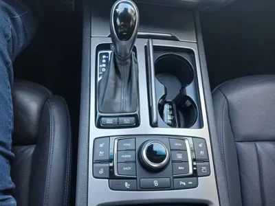 Hyundai Genesis 2015, 134141 км, за 9035.95 USD - фото 14
