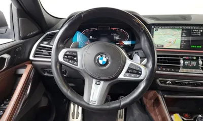 BMW X6 2023, 72903 км, за 44600.61 USD - фото 13