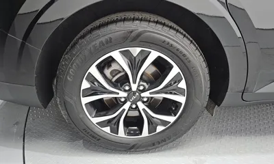 Kia Canival 2023, 31678 км, за 18576.87 USD